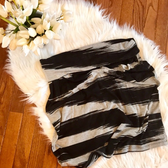 Athleta Dresses & Skirts - Striped {Athleta} Foldover Skirt